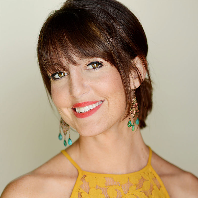 Deanna McPeake - Leader, Educator and Level 5 Stylist